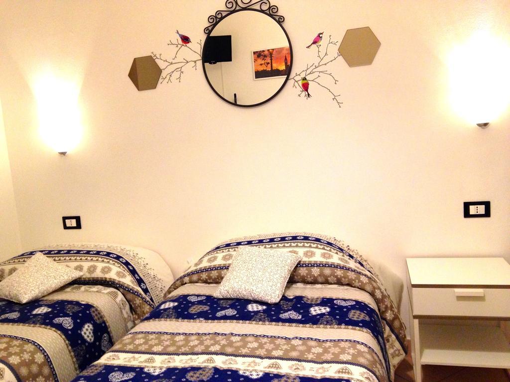 Top Suit Centro - Guest House Бругерио Экстерьер фото